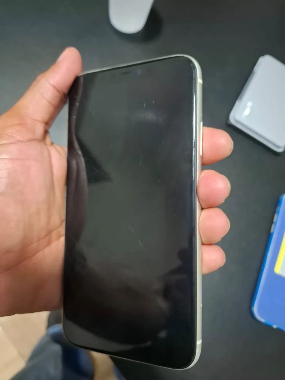 IPhone 11 - 64 GB  - Foto 2