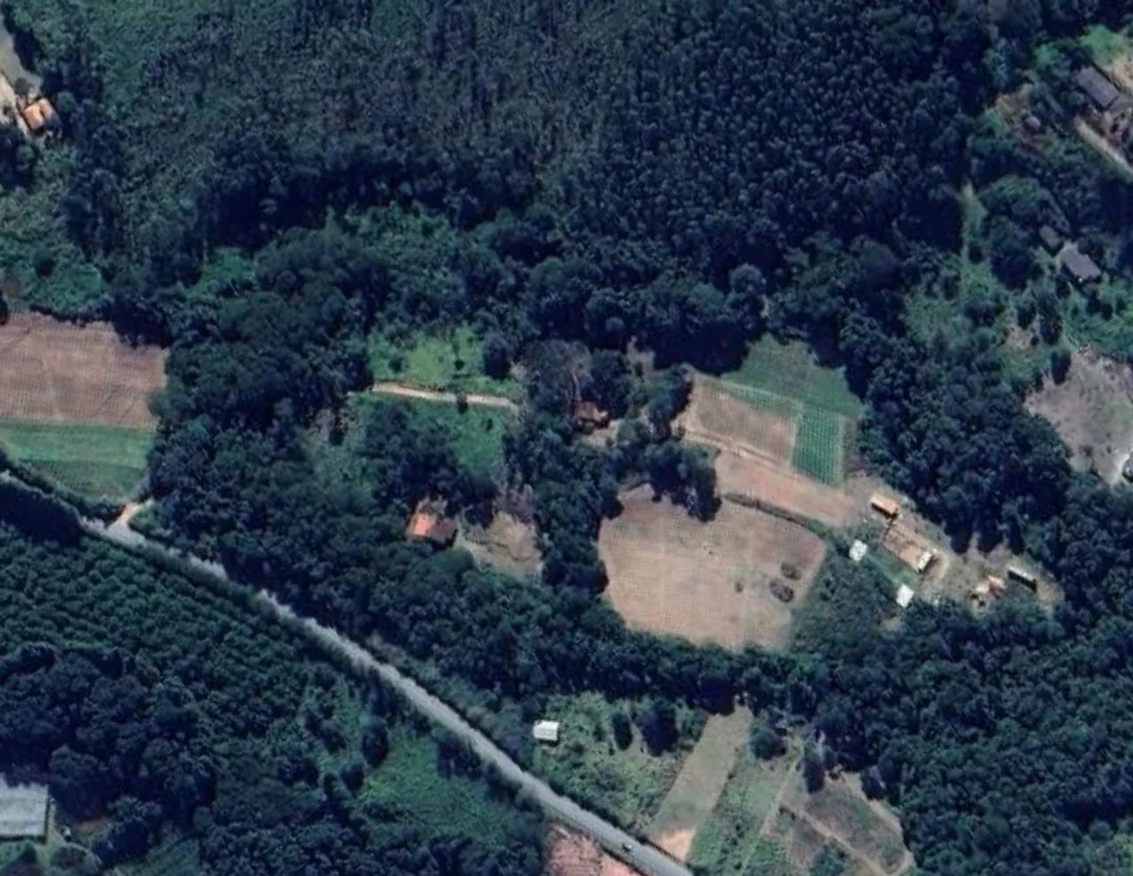 OPORTUNIDADE POUSADA COM 30MIL M2