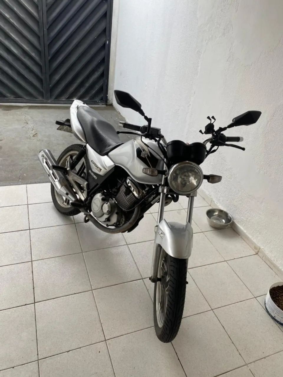 Suzuki Gsr 125cc - Foto 4