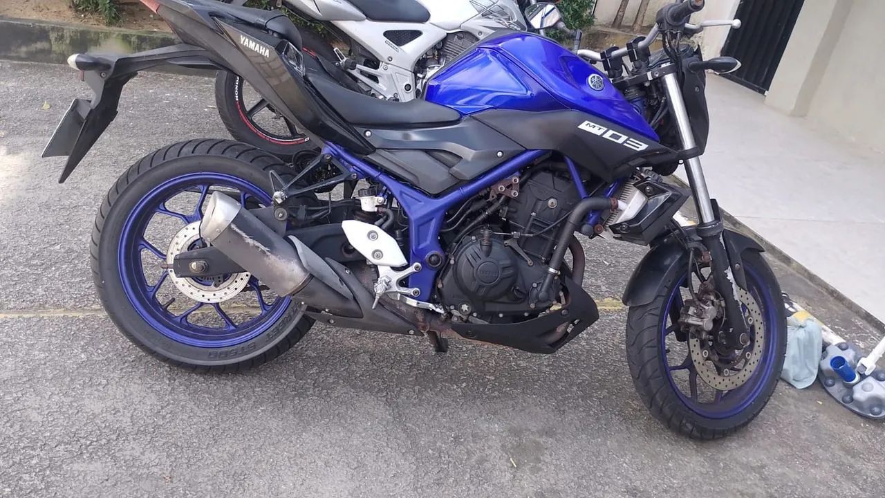 Yamaha MT-03 - Foto 2