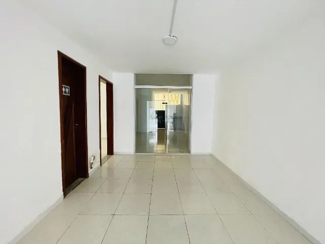 Aluguel de Casarão para Residência ou Empresa. - Foto 3