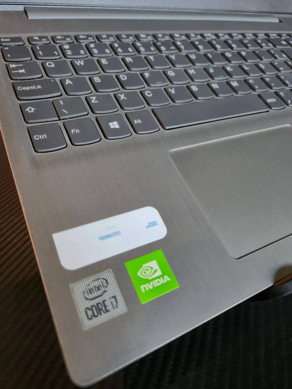 Notebook Lenovo Core i7 10ª com video - Foto 2