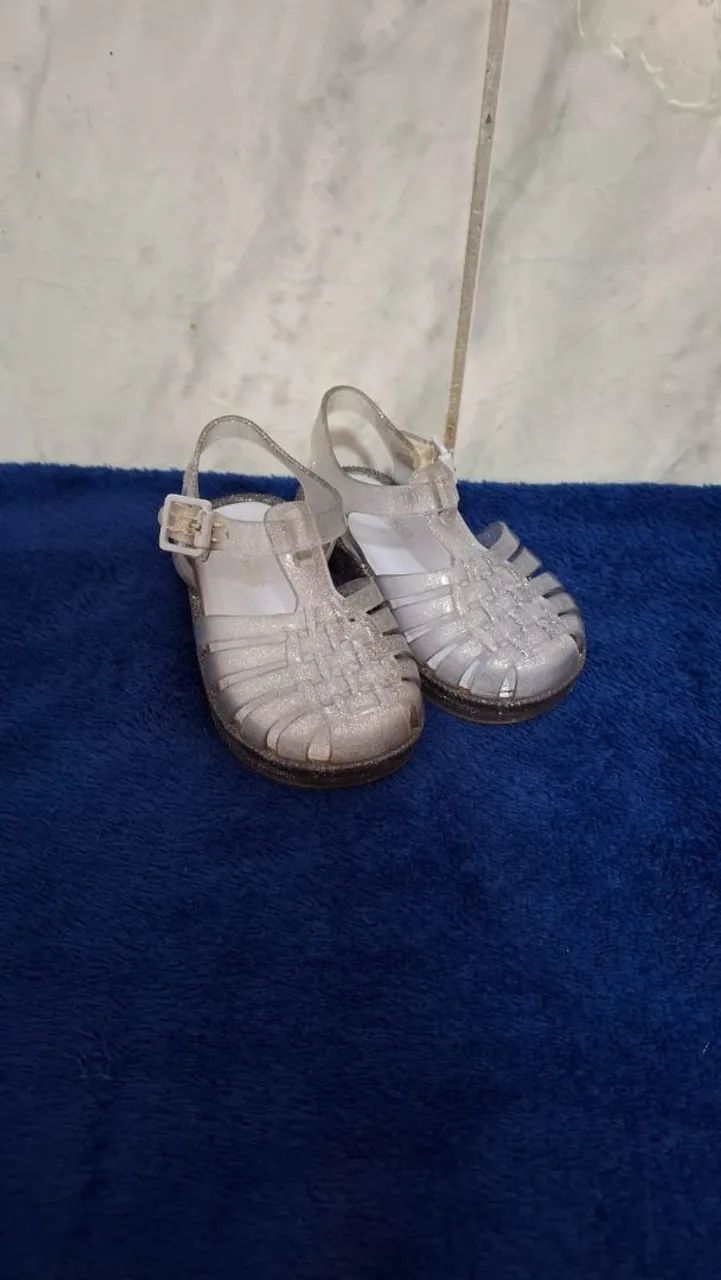 Vendo melissinha infantil apartir de 20 reais 