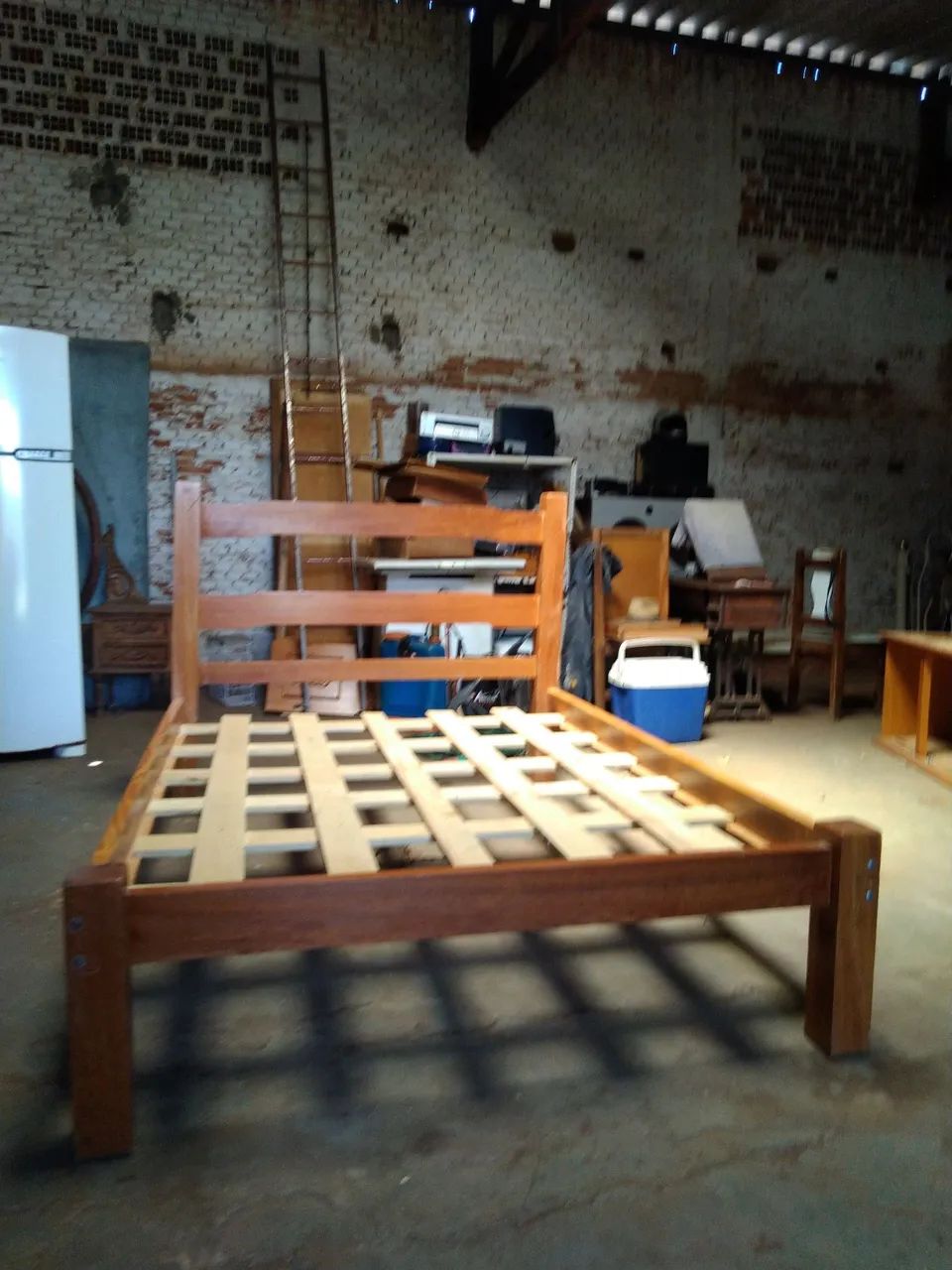 Cama de casal madeira pura  - Foto 2