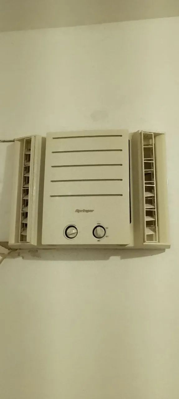 Ar-condicionado Springer 7000 btus