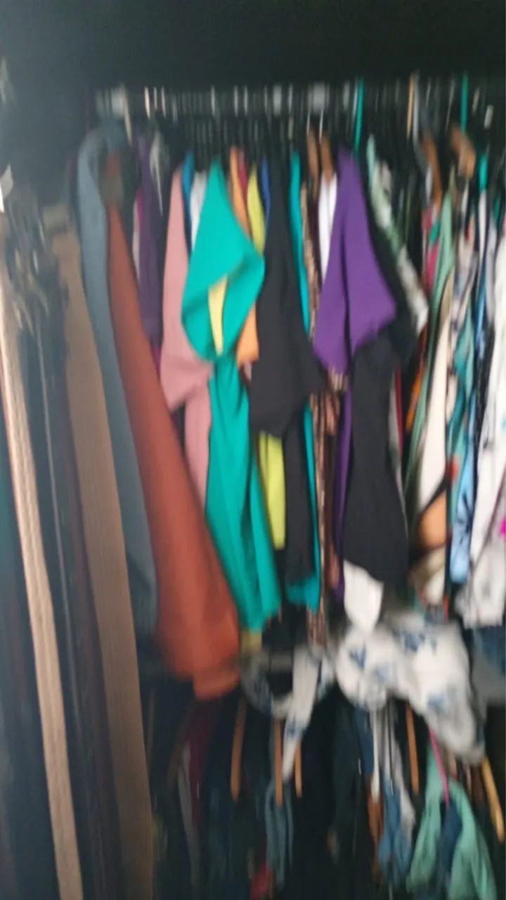 Guarda roupa usado em bom estado 