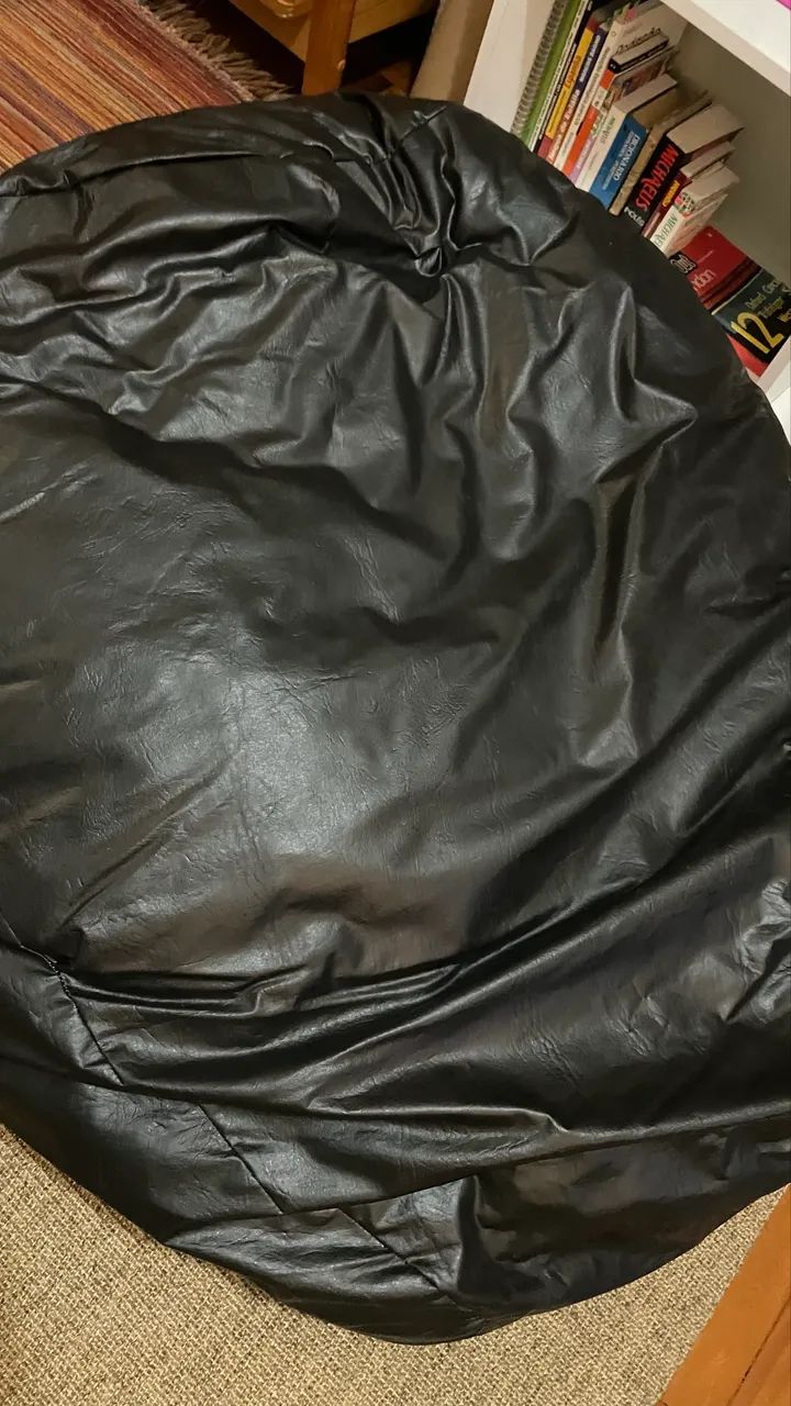 Puff fofão preto  - Foto 3