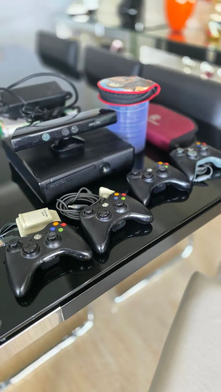 Xbox 360 slim desbloqueado com kinect