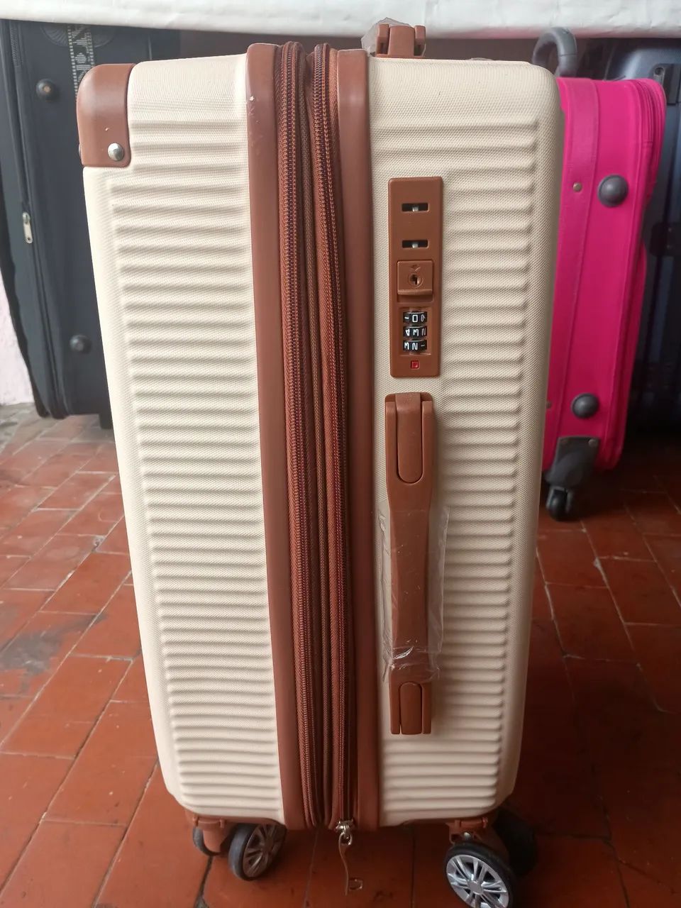 Malas novas 10 kg de bordo  - Foto 2