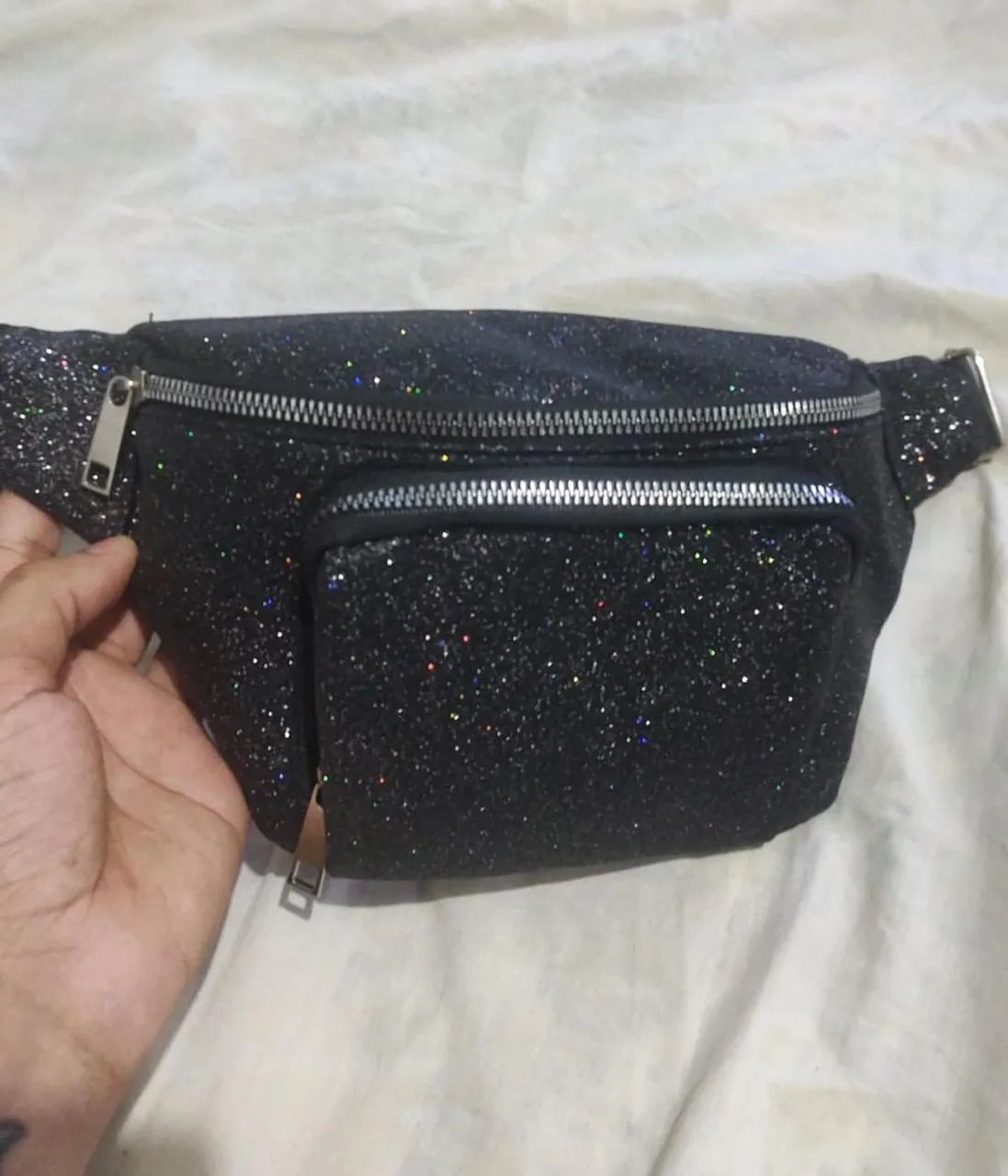 Pochete com glitter