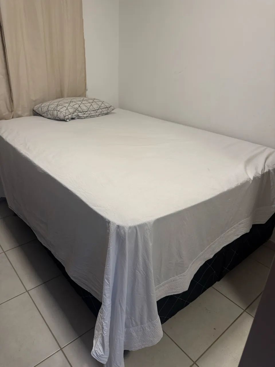 Vendo cama box de casal - Foto 3