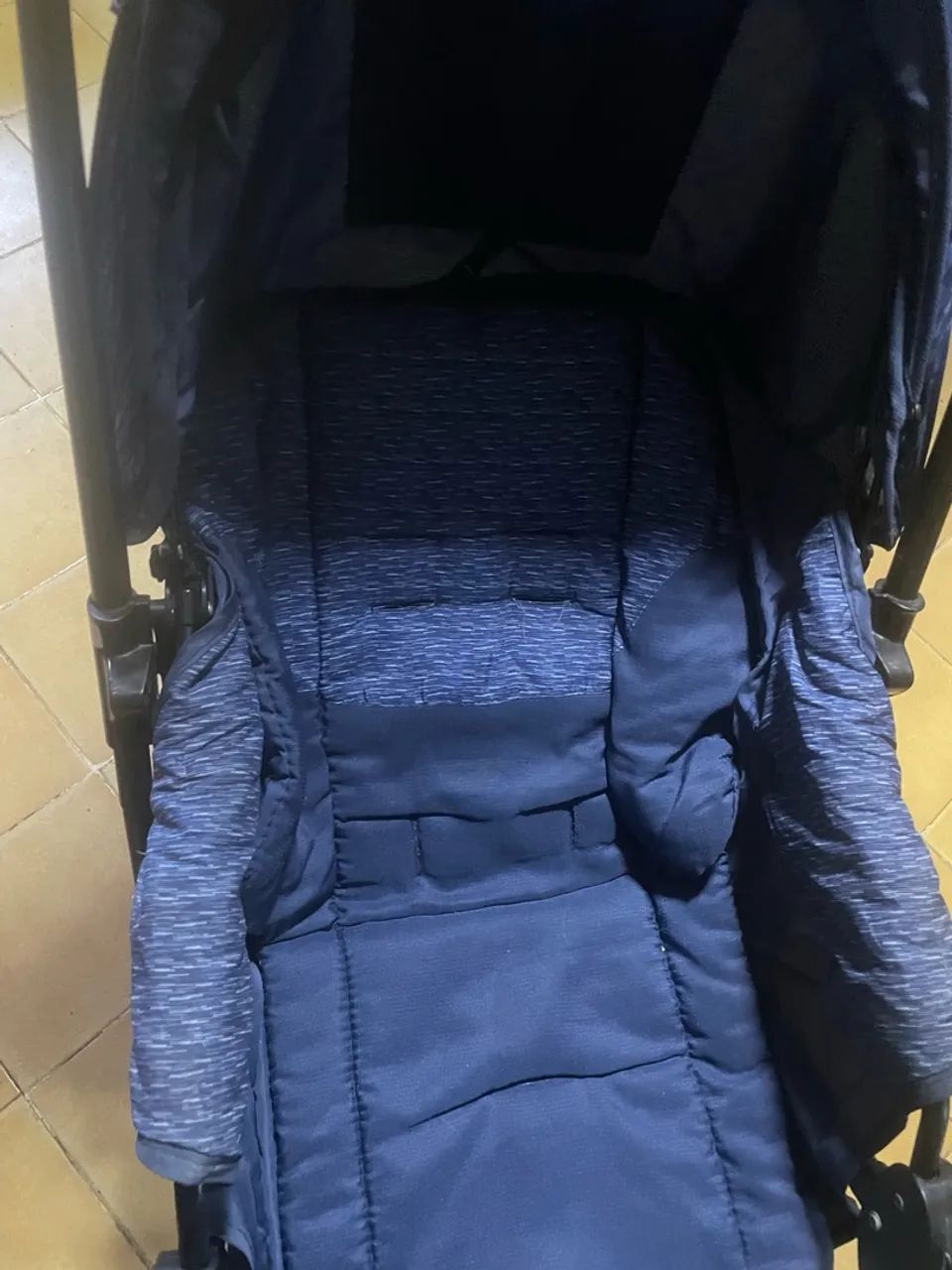Carrinho de bebê + bebê conforto - Foto 2