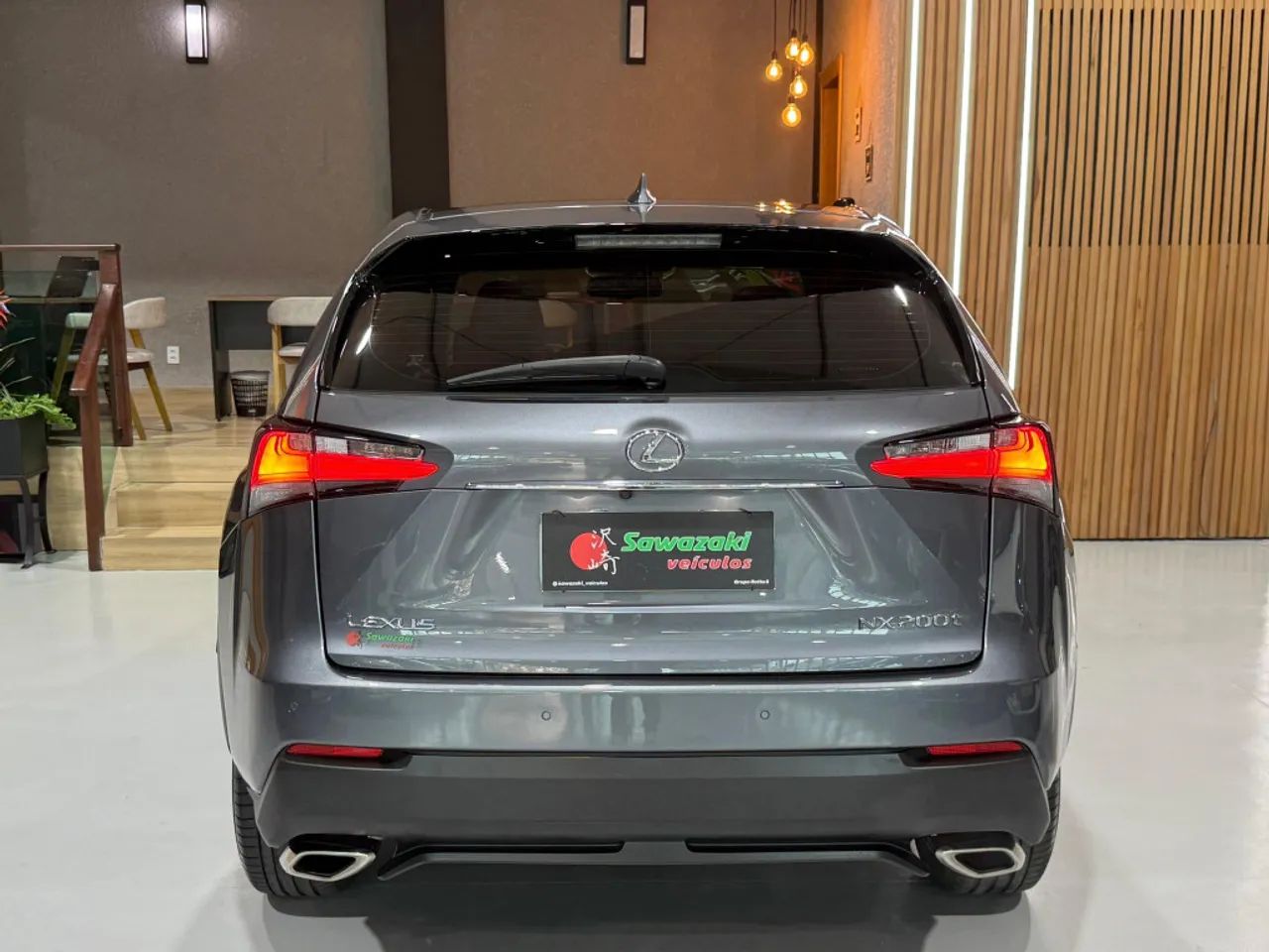 Lexus NX-200t F-sport 2.0 16V 238cv Aut., foto 5 de 20
