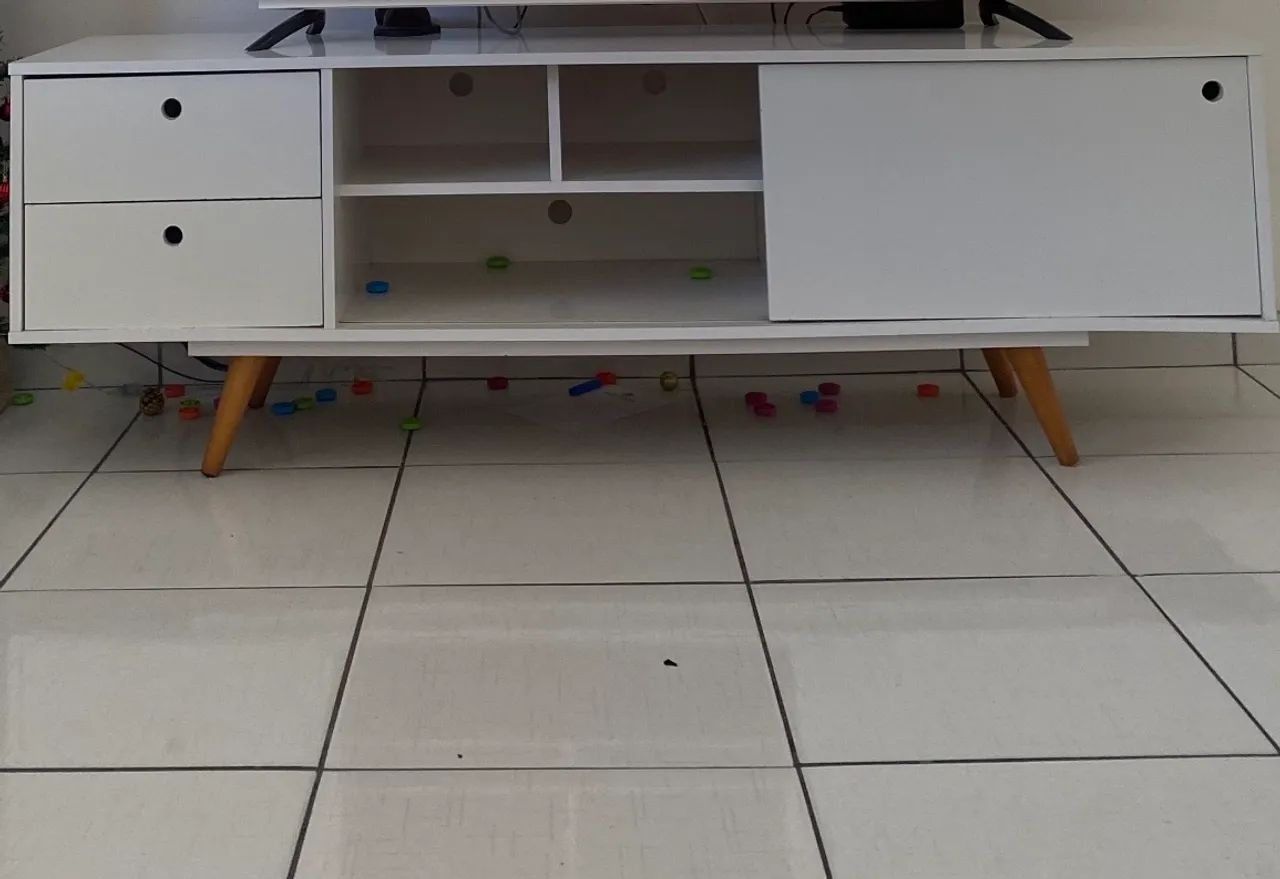 Rack Retrô Televisão 