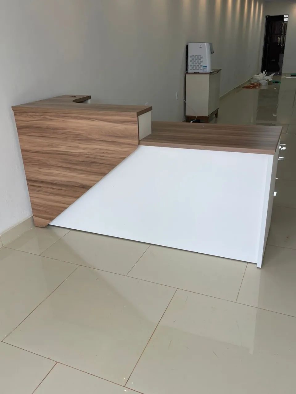 MESA ATENDIMENTO/RECEPCAO LOJA IKONOFFICE 