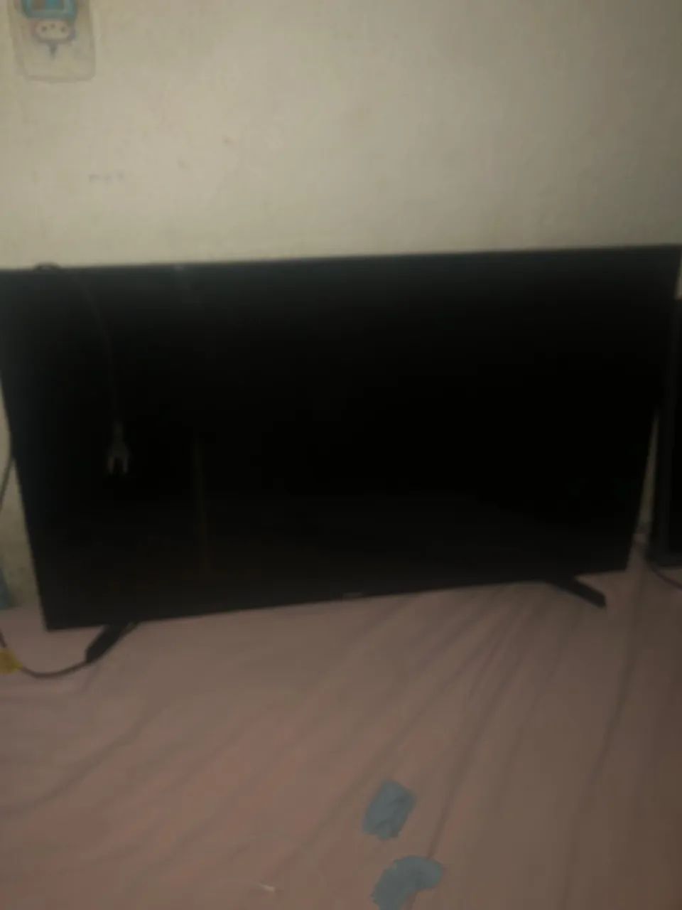 DUAS TELEVISÃO NO PREÇINHO 