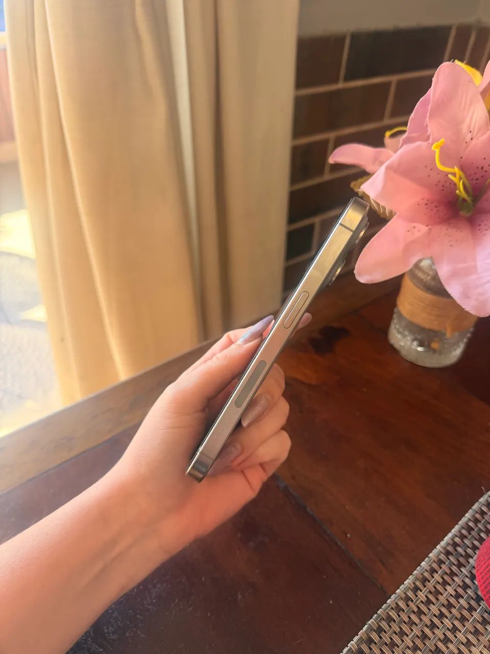 IPHONE 15 PRO NOVINHO  - Foto 3