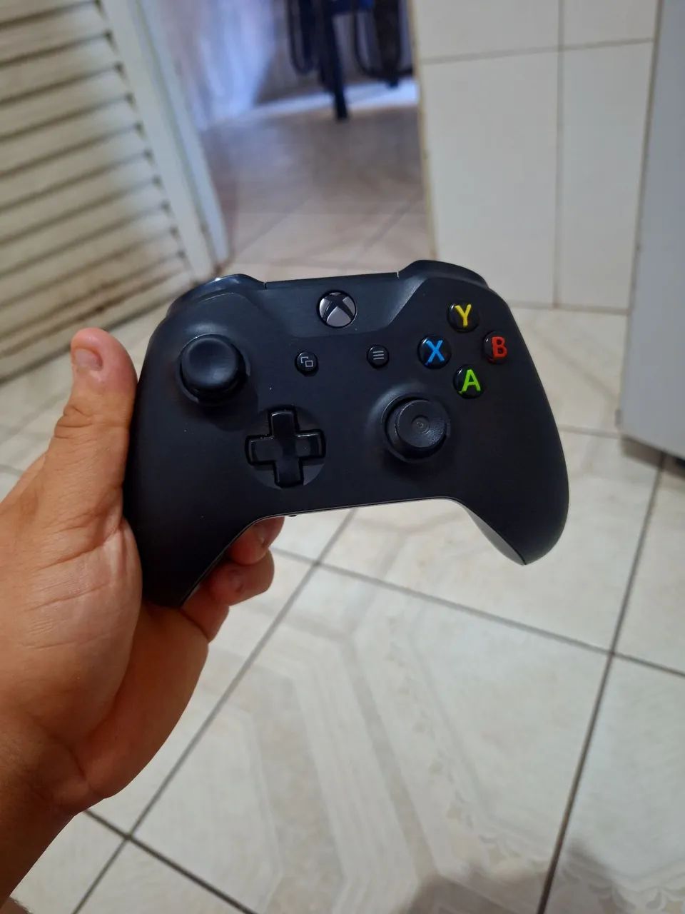 CONTROLE DE XBOX ONE ORIGINAL IMPECÁVEL  - Foto 2