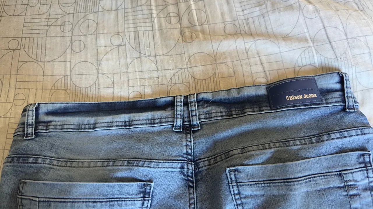 Calça Jeans RETA azul (48) - Foto 4