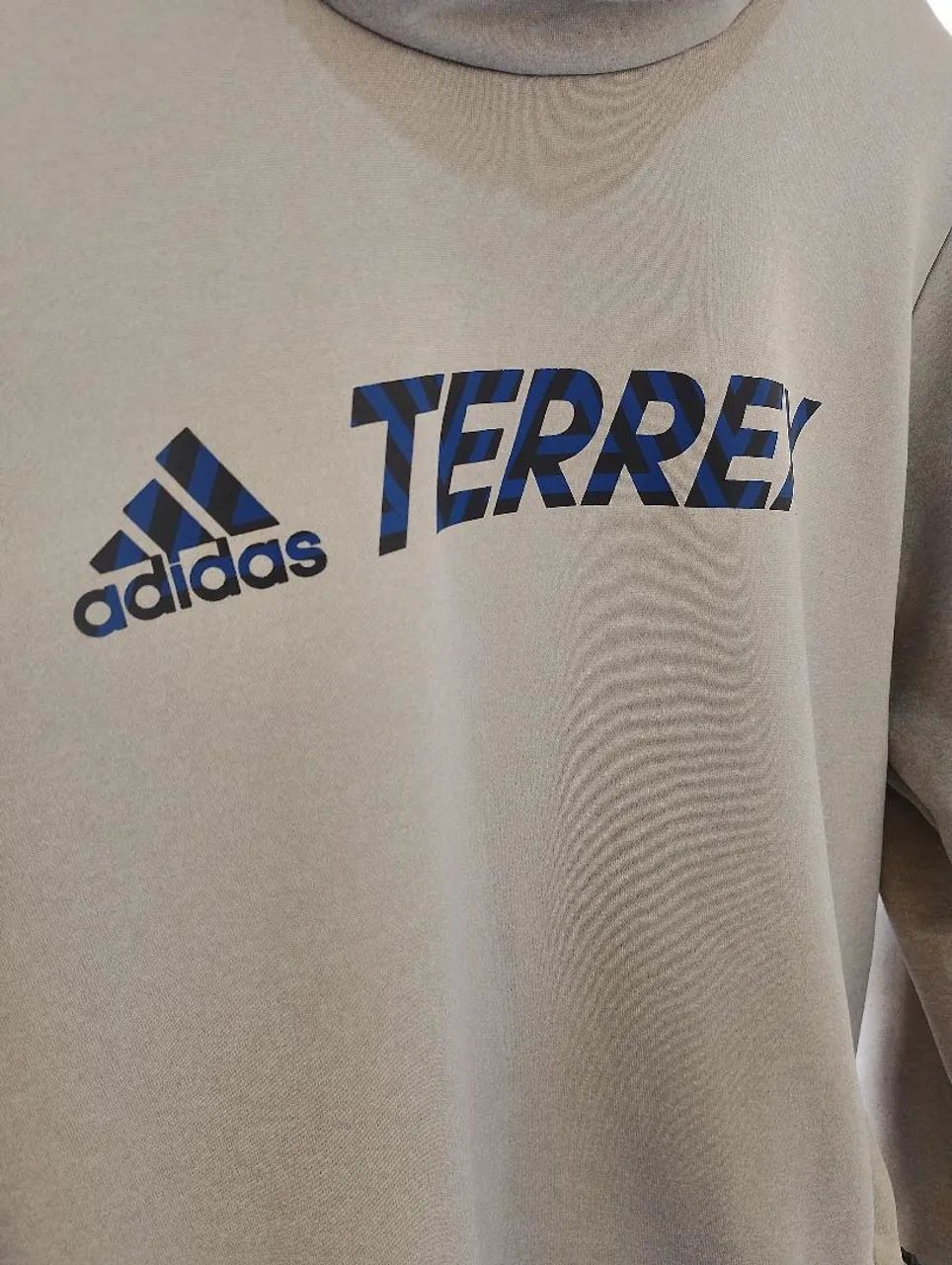 Blusa Adidas com capuz - Foto 2