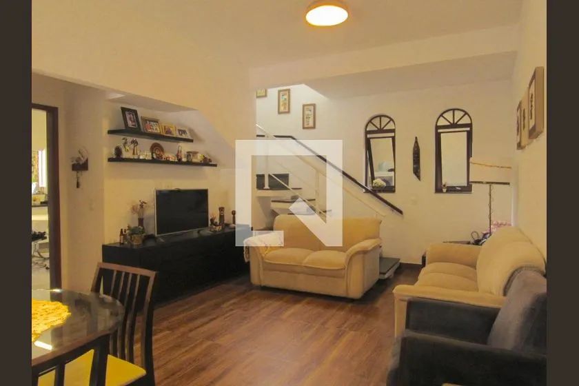 Casa à Venda - Vila Yara, 4 Quartos, 220 m2