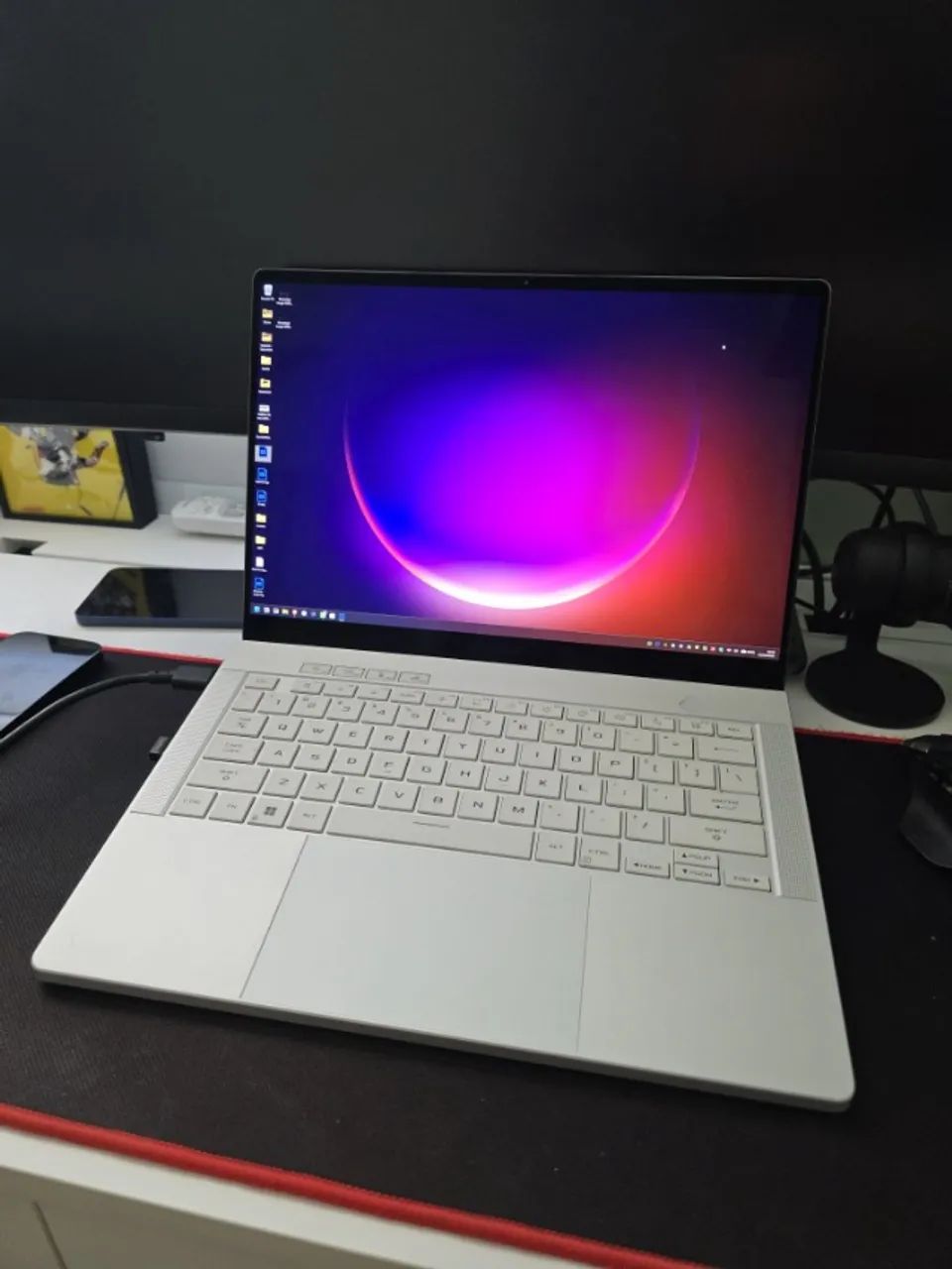 Notebook Gamer Asus Rog Zephyrus G14 RTX 4070 Ryzen 9 32GB RAM 1TB