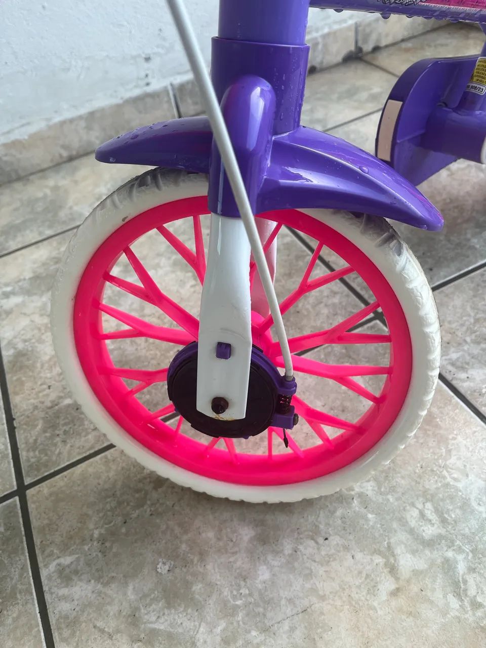 Bicicleta infantil - aro 12 - Foto 3