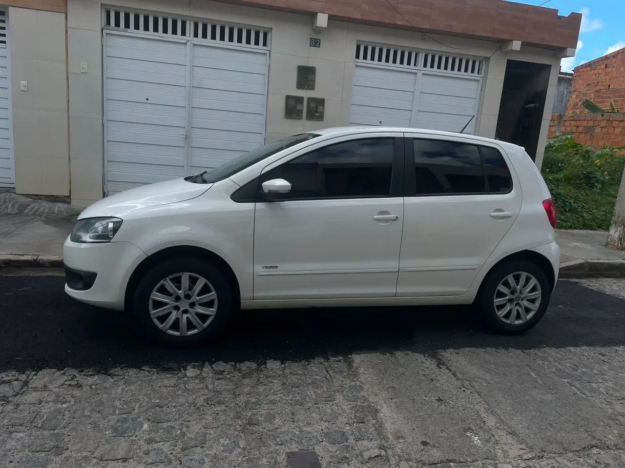 Volkswagen Fox 1.0 MI Total Flex 8V 5P 2013 - Foto 4