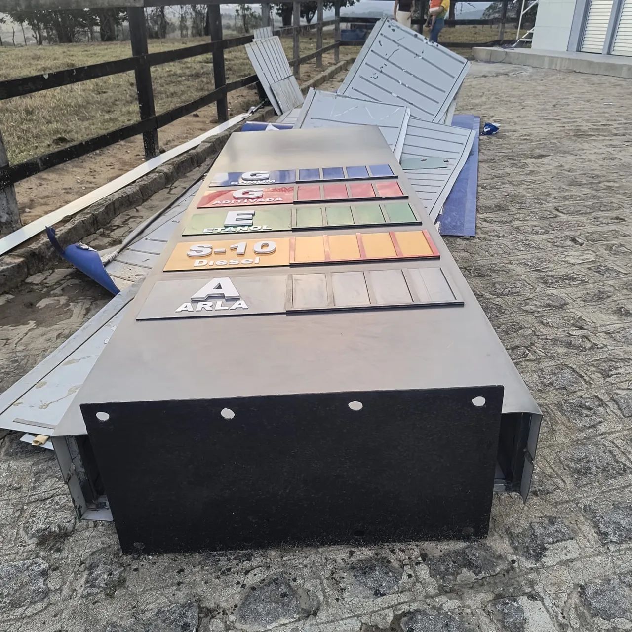 VENDO TOTE DE PREÇO 