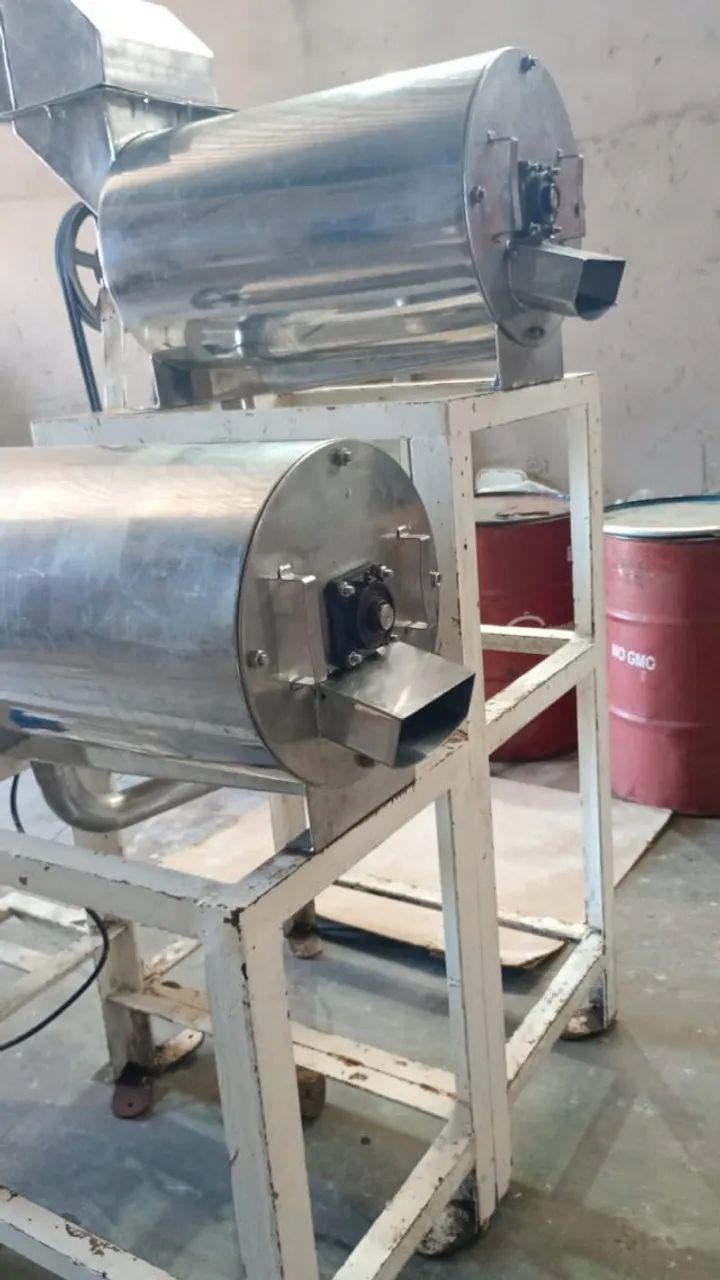 Despolpadora de frutas para uso industrial
