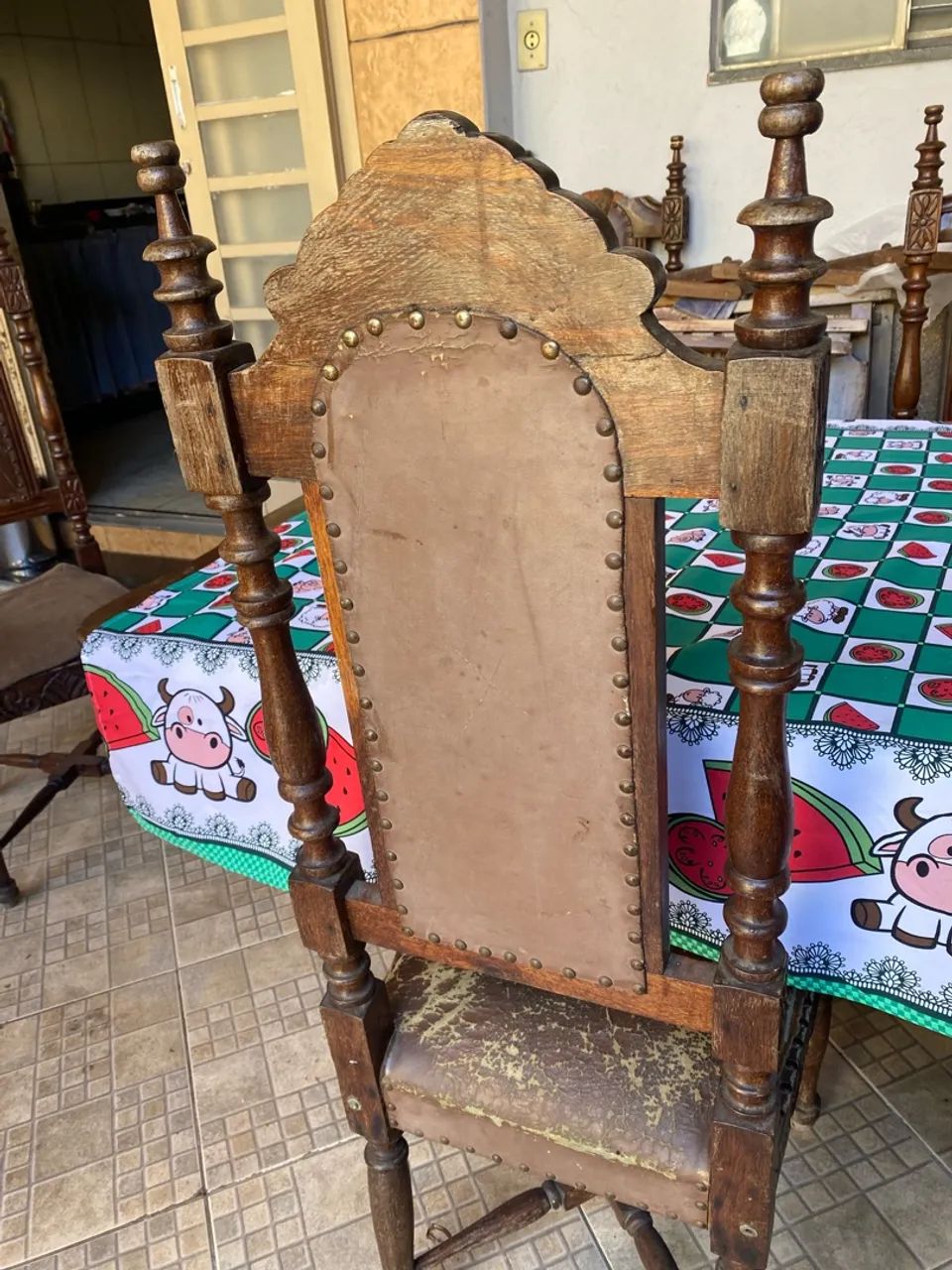 Mesa com 8 cadeiras - Foto 4