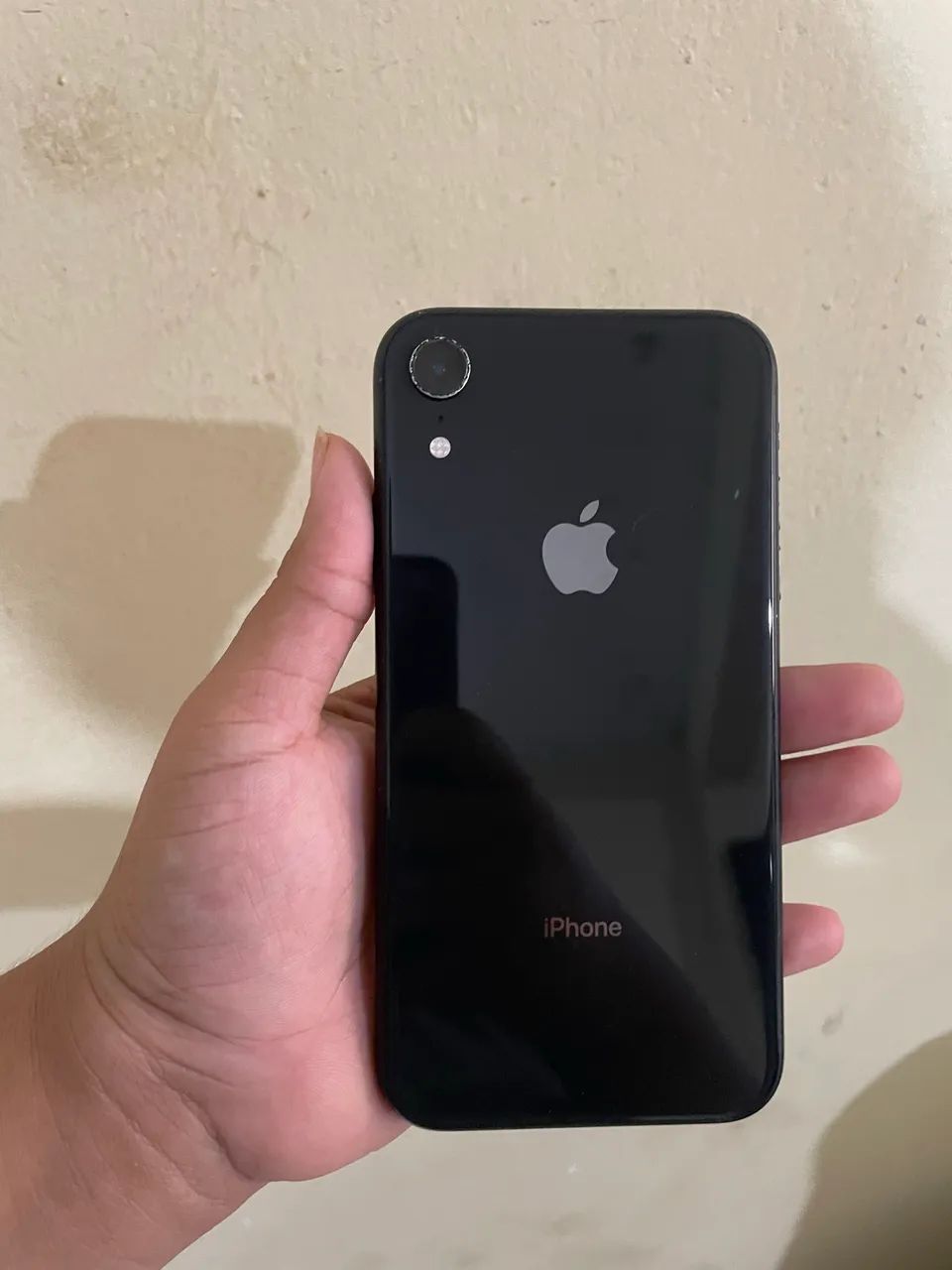 IPhone XR $900
