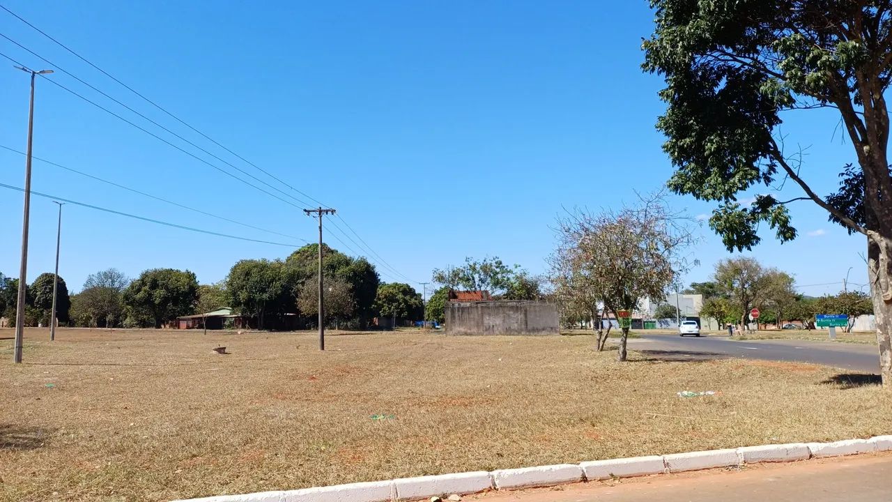 Lote comercial em Planaltina -  65 mil  50m2