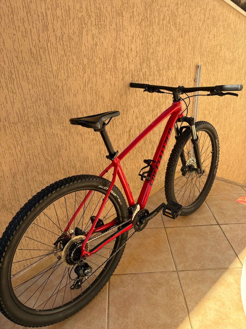  Bicicleta specialized aro 29 
