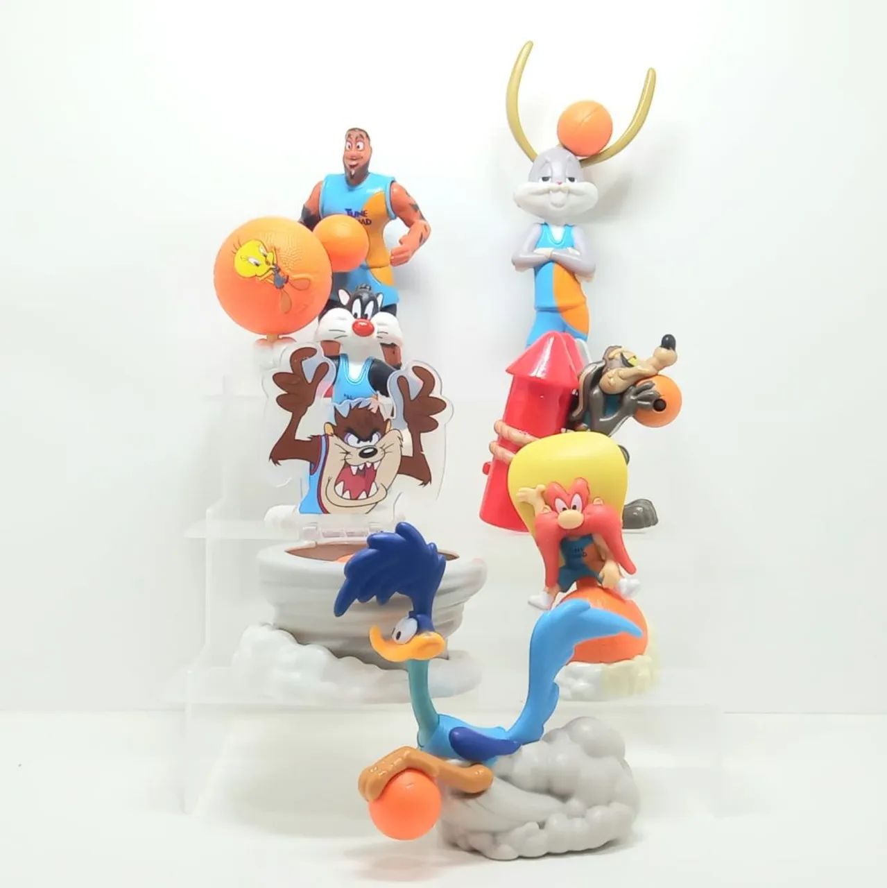 Lote 7 bonecos Space Jam McDonald's 2020 - Brinquedos e Jogos