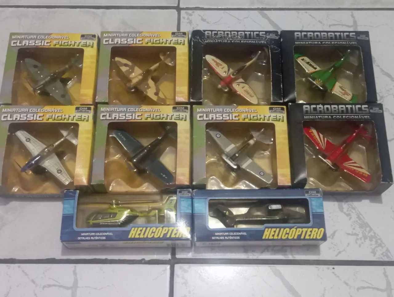 Coleção de Miniaturas Aviões e Helicópteros - Foto 3