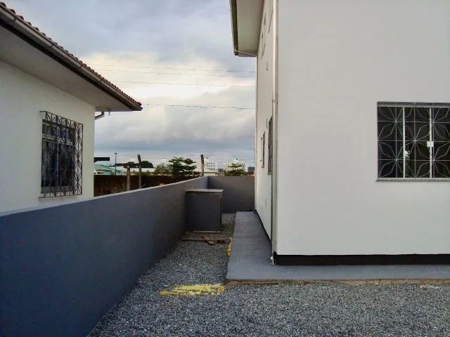 ALUGA-SE APTO ENTRADA BELA VISTA - Foto 2