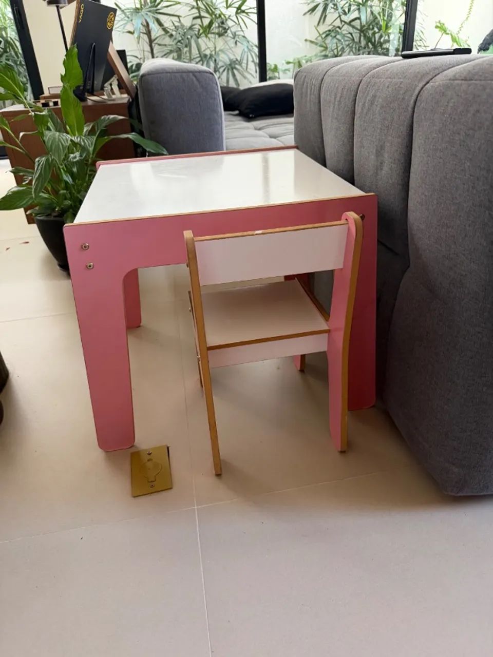 Mesinha infantil com cadeira - Foto 4