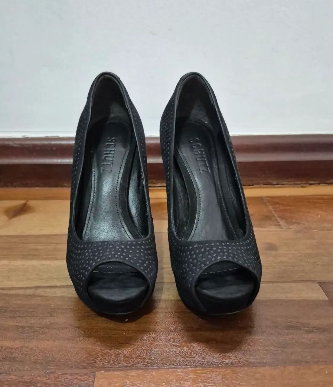 Salto Schutz Preto Couro Número 35 - Foto 2