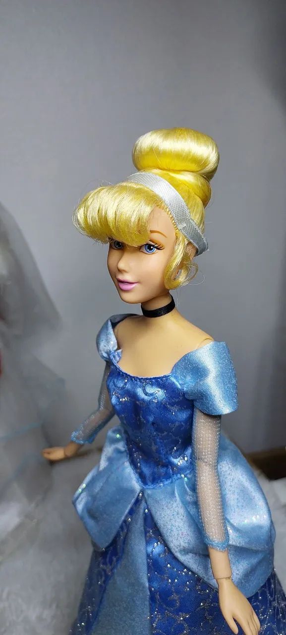 .Boneca cinderela Disney store  - Foto 2