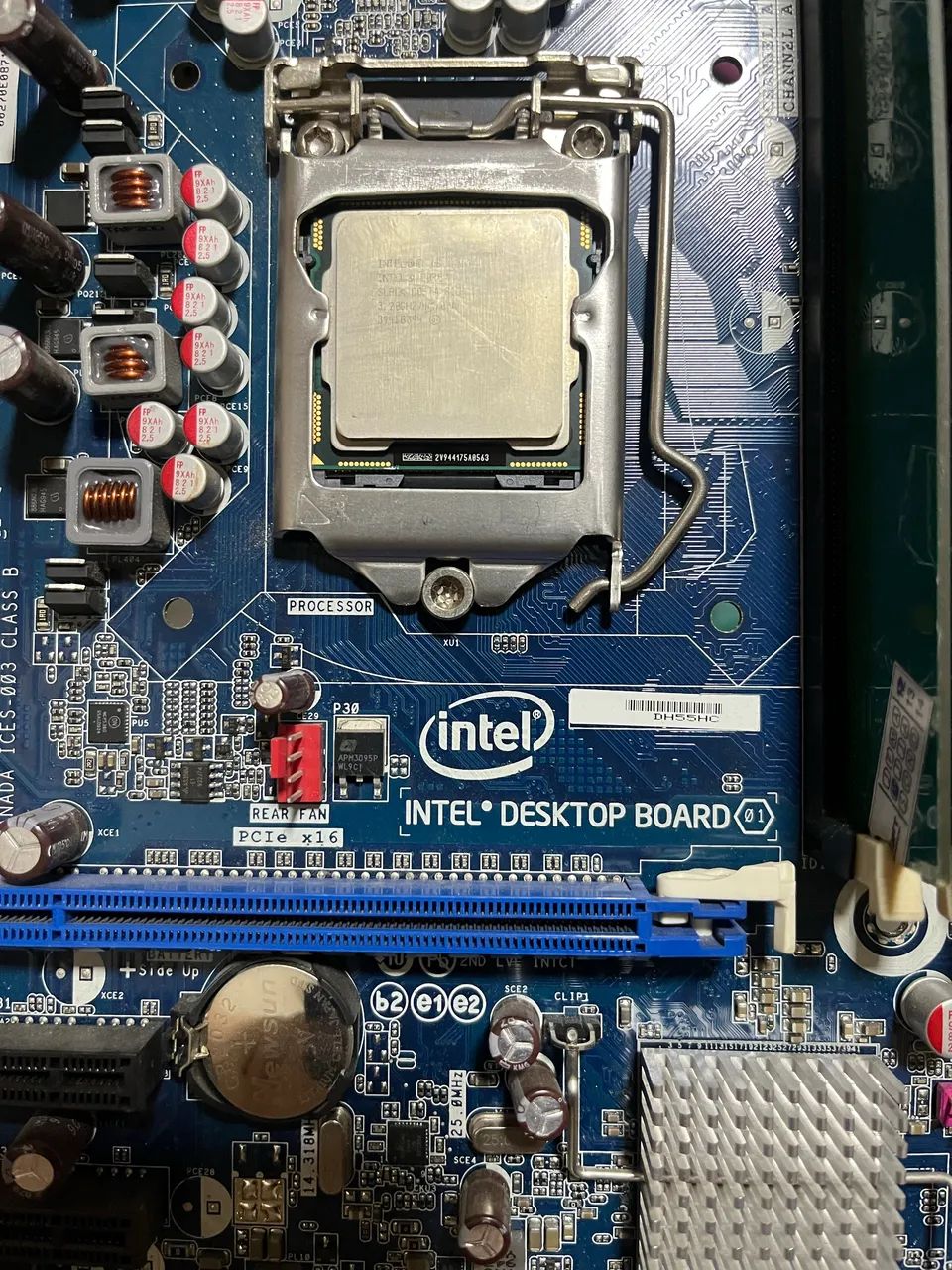 Placa mãe com processador core I3 primeira geração  - Foto 3
