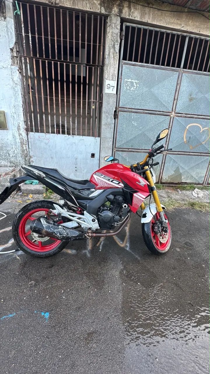 CB Twister 250 - Foto 5