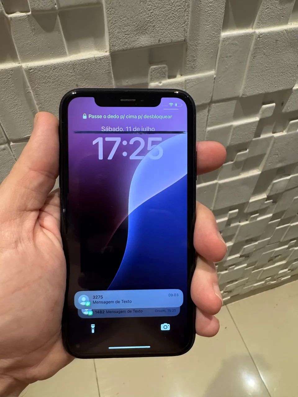 iPhone XR 128g preto Apple  - Foto 5