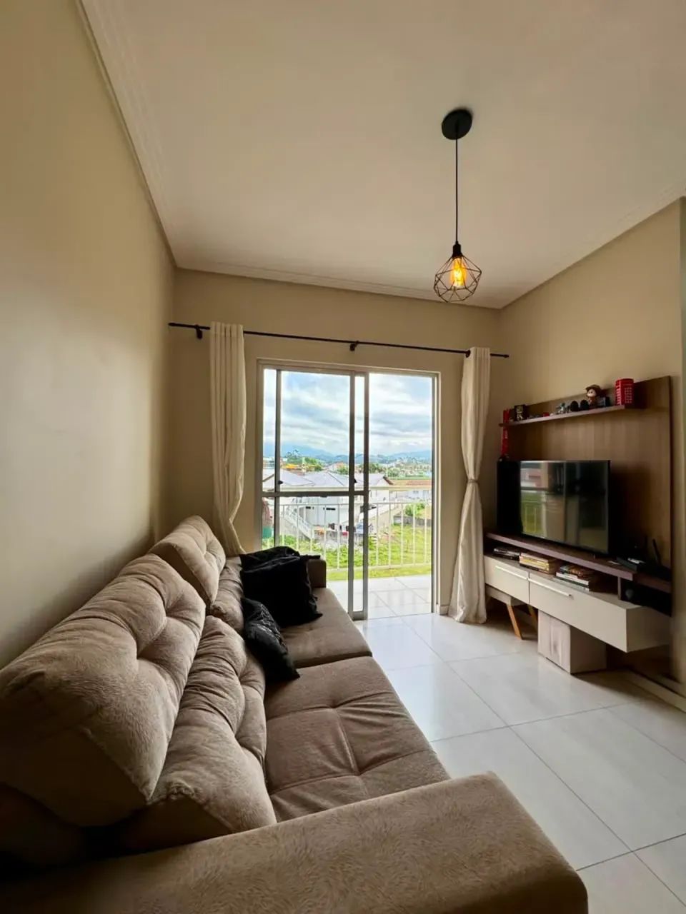 Apartamento Mobiliado à Venda | 2 Dormitórios | Condomínio Completo