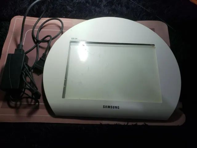 Apresentador digital SAMSUNG Light Box SLB-80 - Foto 2