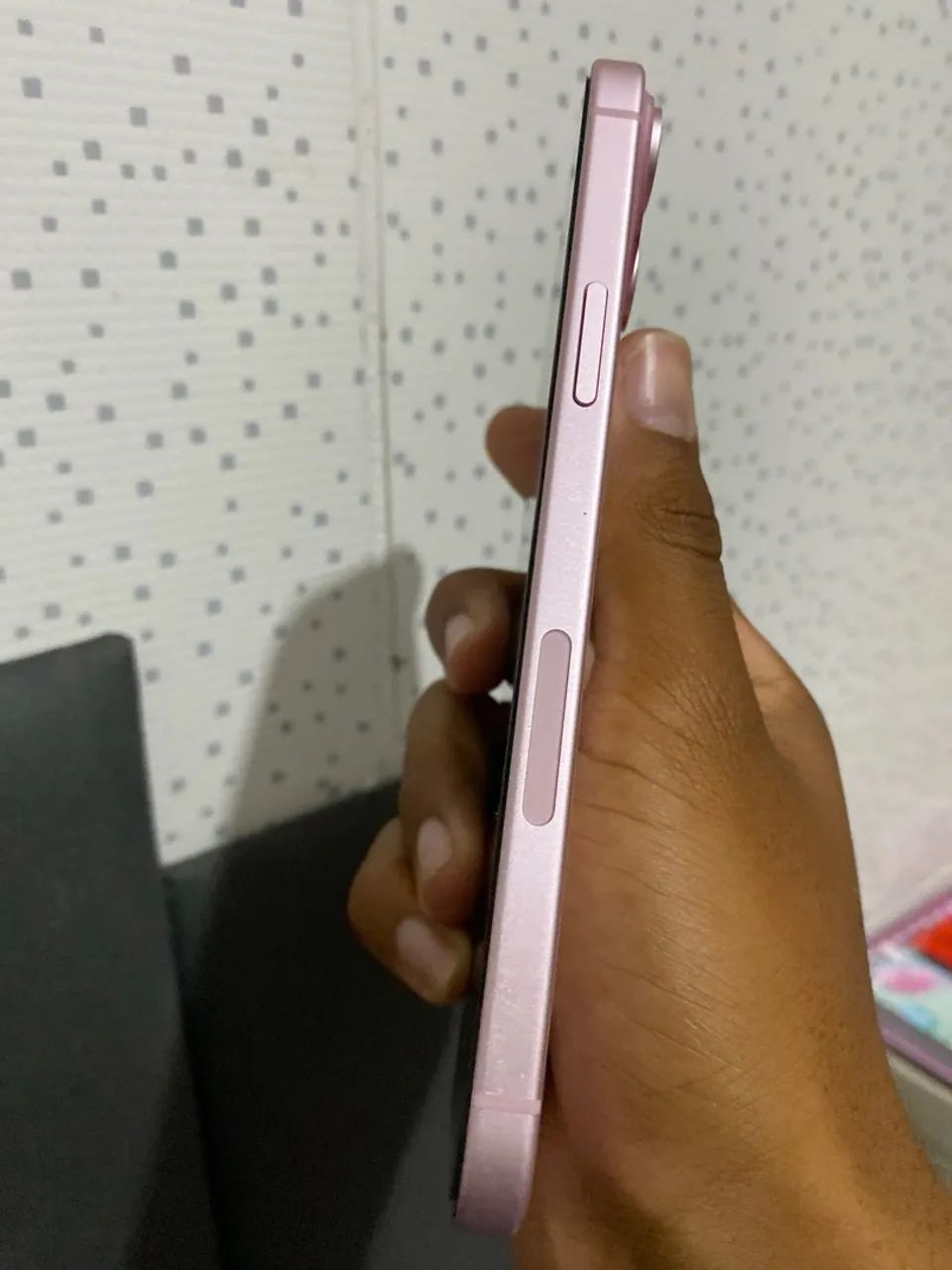 iPhone 15 plus 128gb,celular de procedência nunca foi aberto mais informações pv - Foto 4