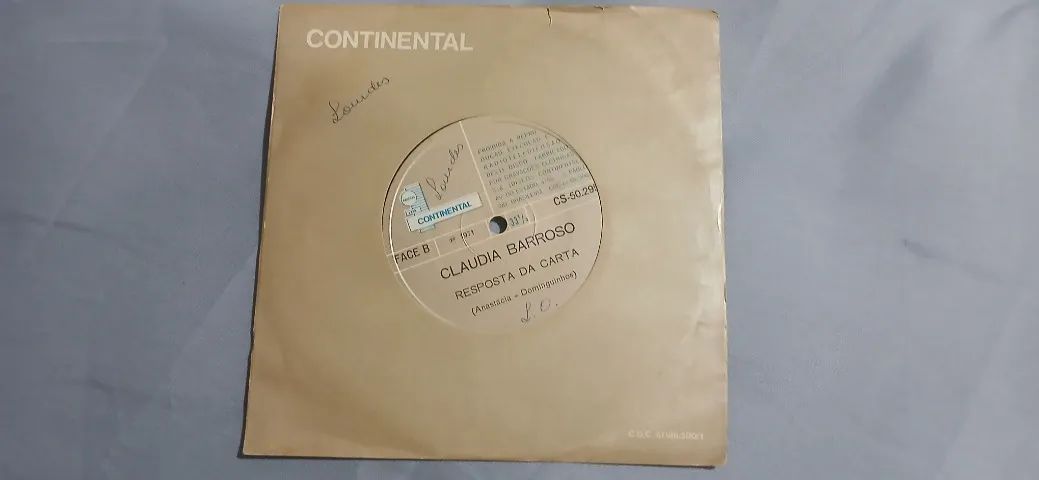 Compacto EP Claudia Barroso - Voce Mudou demais de 1971 - Foto 3