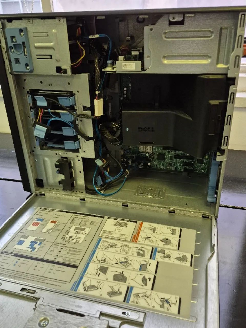Servidor Dell PowerEdge T310 Xeon 4GB RAM  - Foto 3