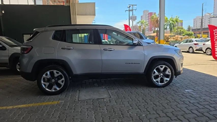 Jeep Compass Longitude 2.0 4X2 Flex 16V Aut. 2019 - Foto 5