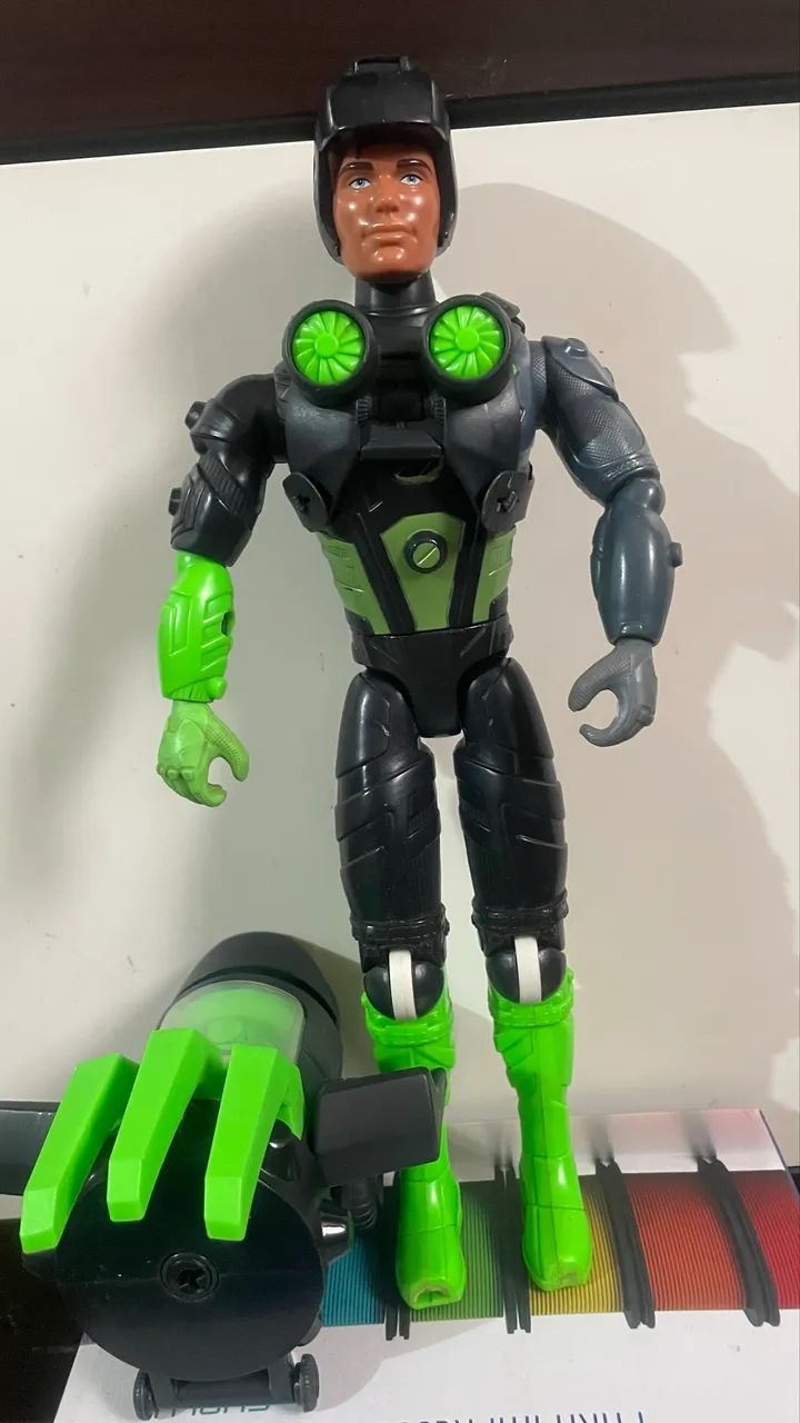 Boneco Max Steel - 2 modelos